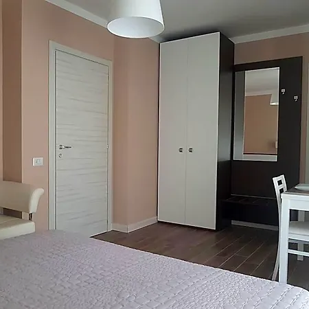 Palazzo Ducale 4* Сан-Северо